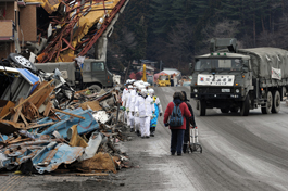 Os danos do terremoto em Otsuchi.