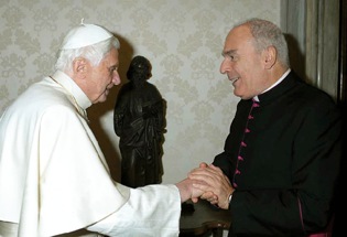 Padre Massimo Camisasca com Bento XVI.