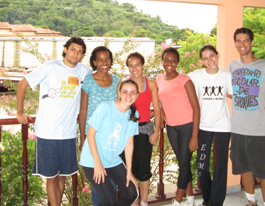 Alguns amigos que participaram da caritativa em Xerém.