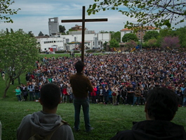 A Via Crucis em Rímini.