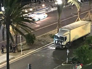 Nice, a Promenade des Anglais após o ataque.