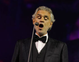 Andrea Bocelli.