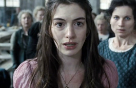 Anne Hathaway, que no cinema interpreta Fantine.